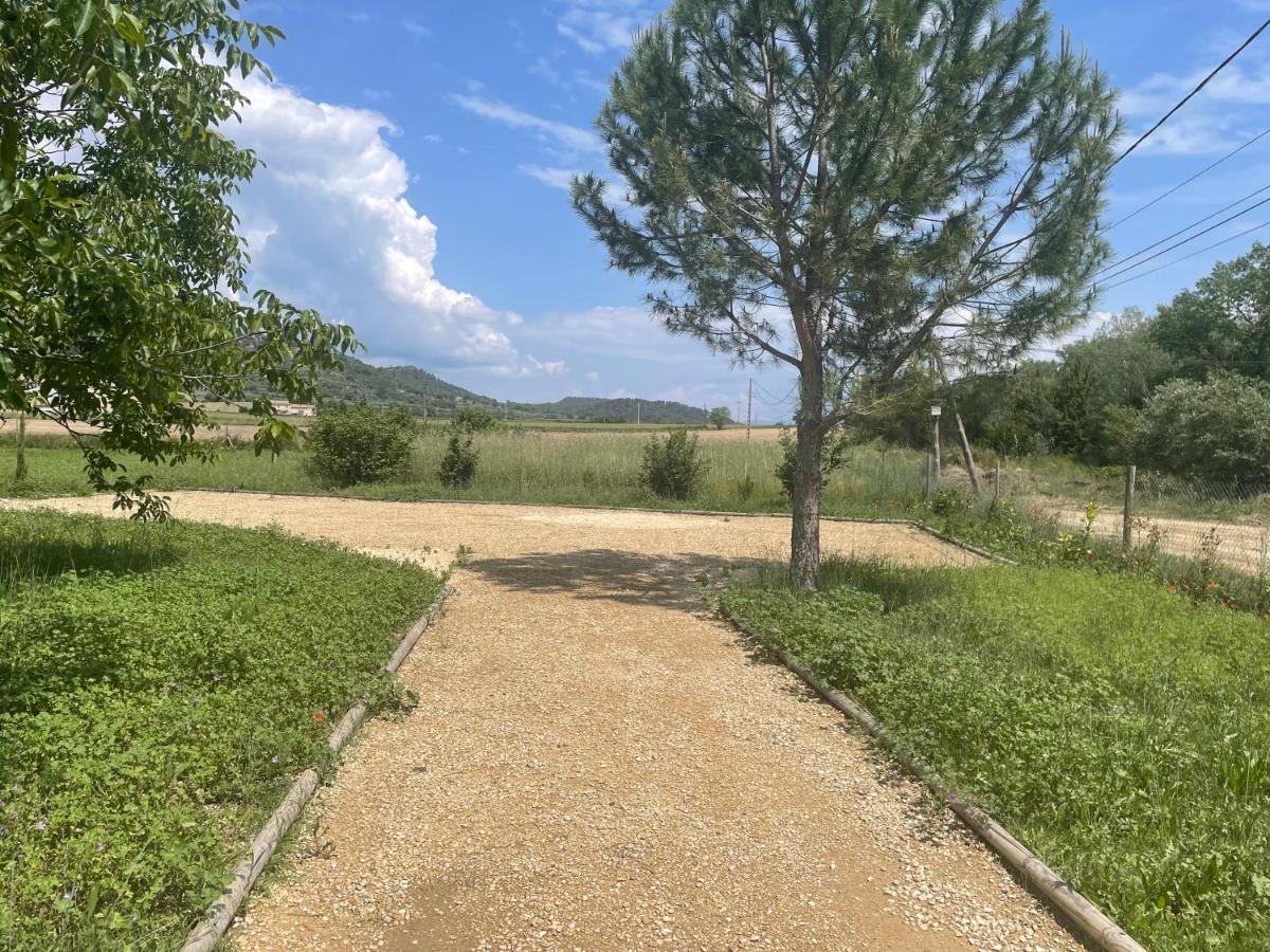 Sous Les Etoiles En Provence, Gite Les Grands Chenes Lurs Exterior foto