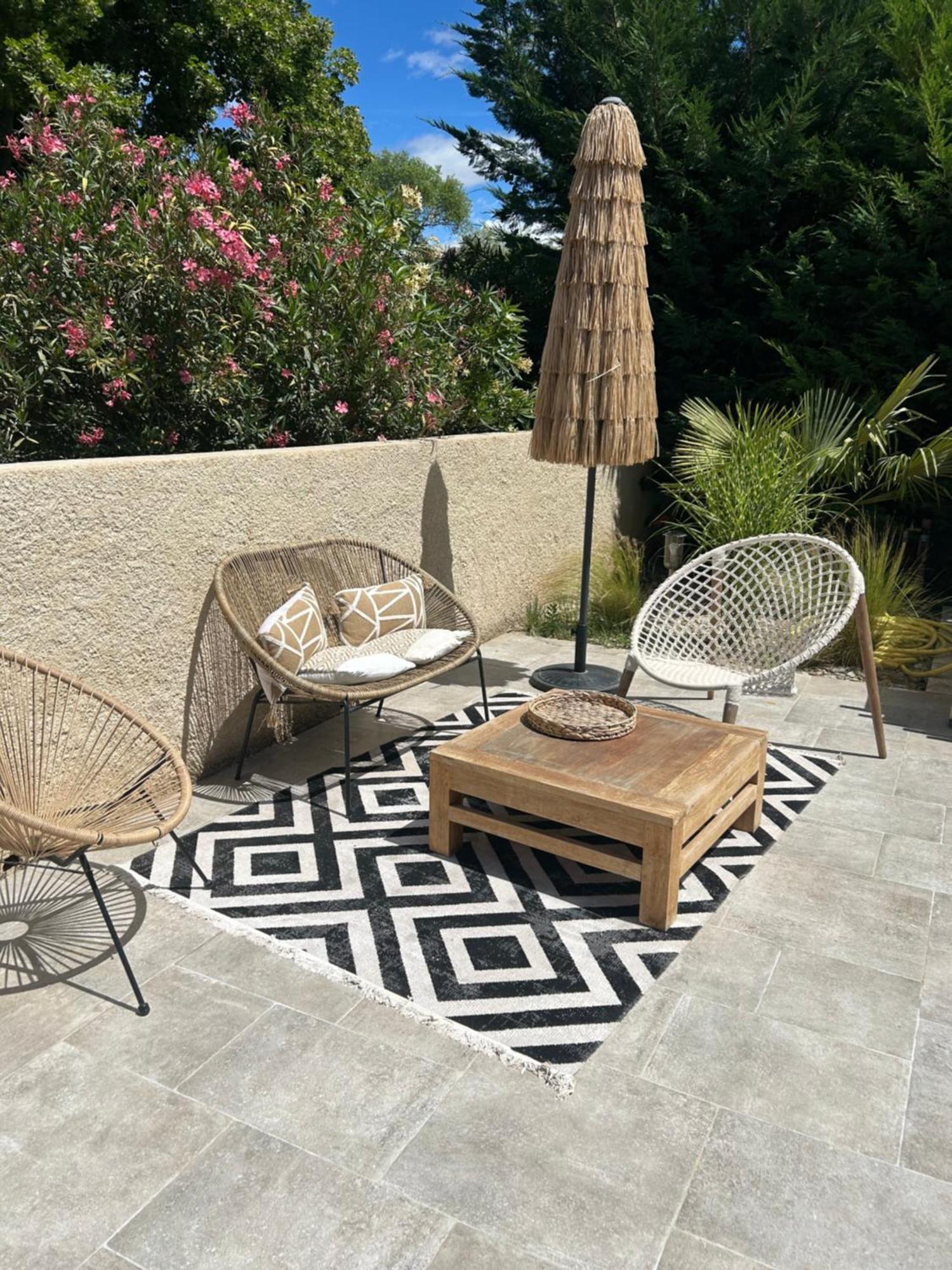 Sous Les Etoiles En Provence, Gite Les Grands Chenes Lurs Exterior foto